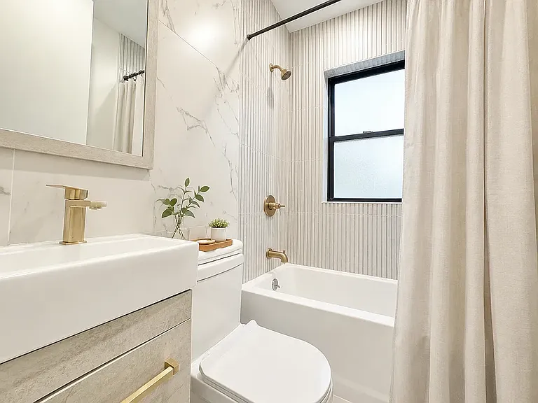 763 Lexington Ave #3A — Photo 7