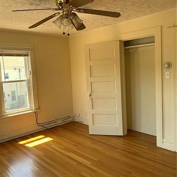 102 N 4th St #2 — Photo 11