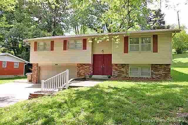 1st image of 213 Barberry St