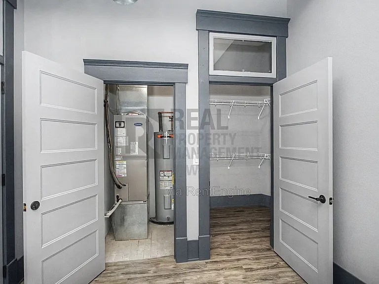 1214 2nd St #8 — Photo 11