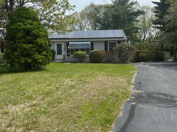 1 Angell Ter #1, Leicester, MA 01524