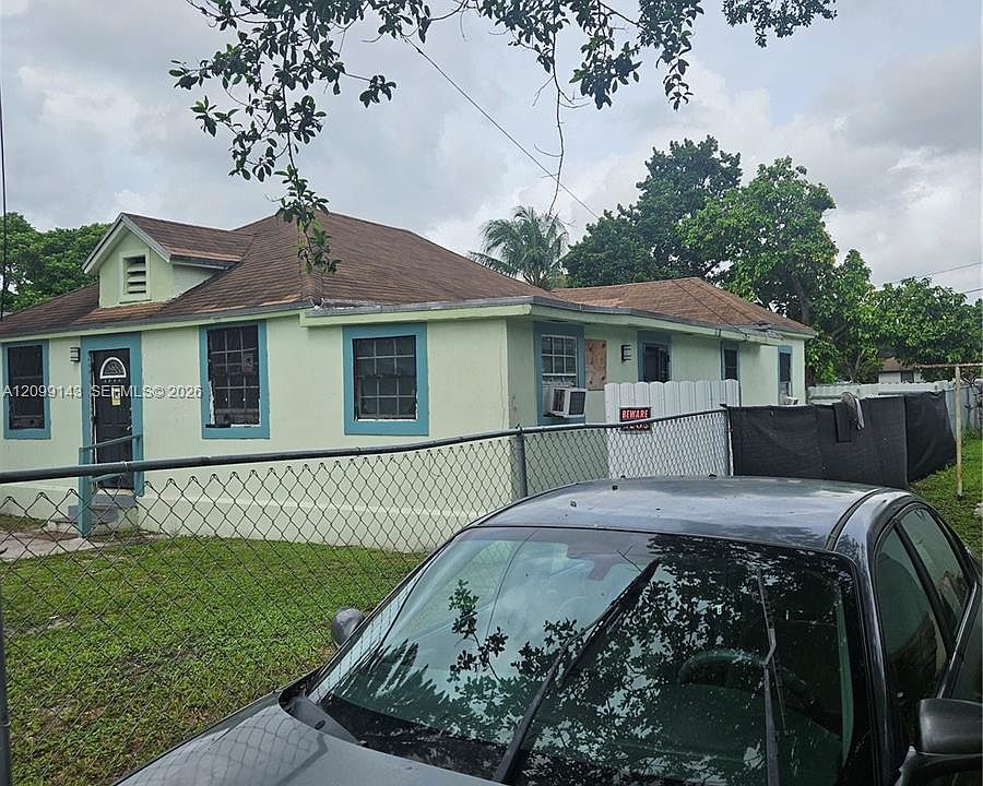 2nd image of 2315 NW 81st St