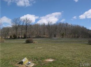 5768 Palm Rd, Zionsville, PA 18092