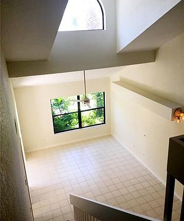 4th image of 79 Emerald Woods Dr APT J2