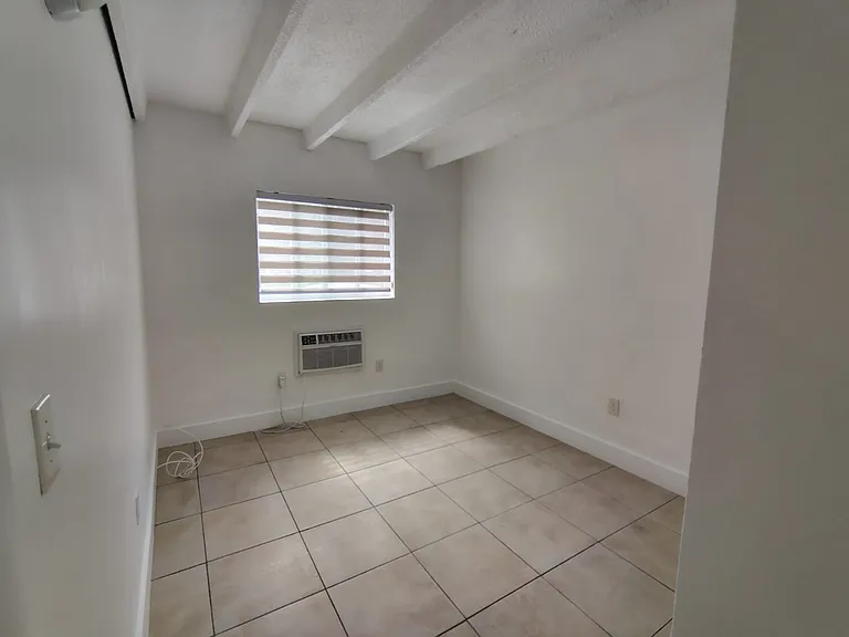 741 NW 60th St #3 — Photo 7