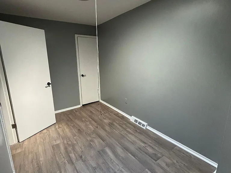 2333A Lauretta Ave — Photo 18