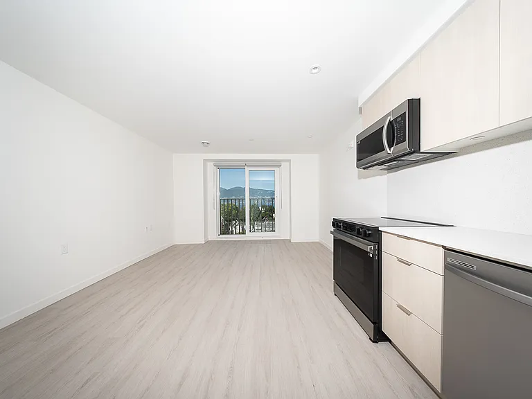 2908 W 4th Ave #611 — Photo 38