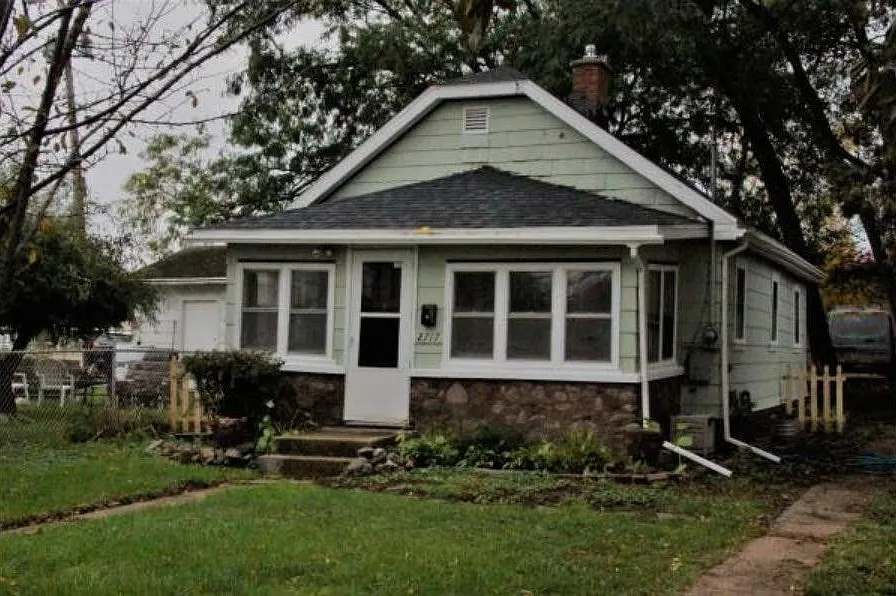 2717 E Johnson St #HOUSE