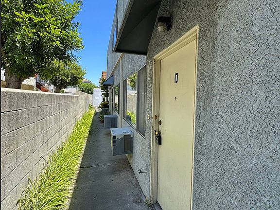2nd image of 730 S Chapel Ave #Db3aa4767