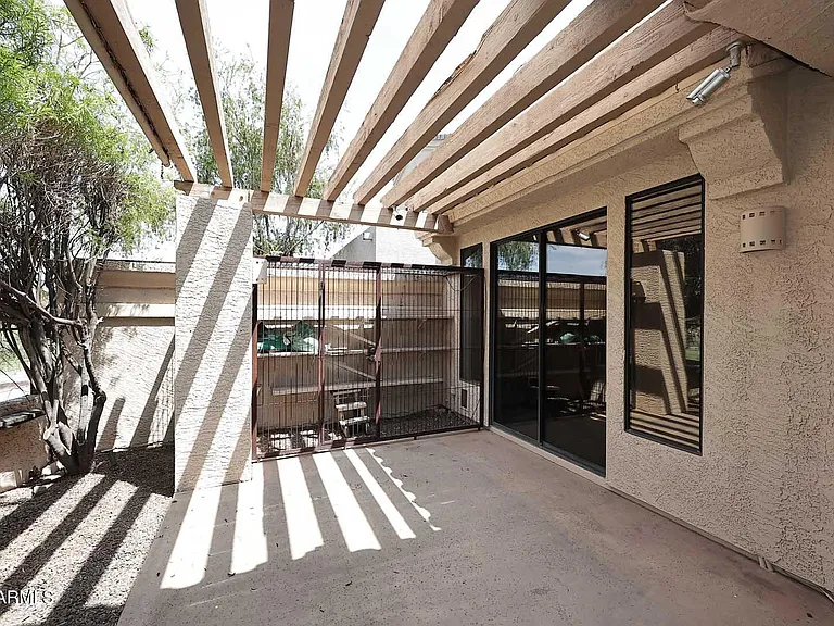 8100 E Camelback Rd #39 — Photo 34