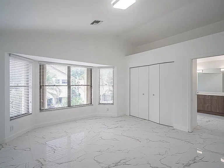 5536 Eton Ct — Photo 12