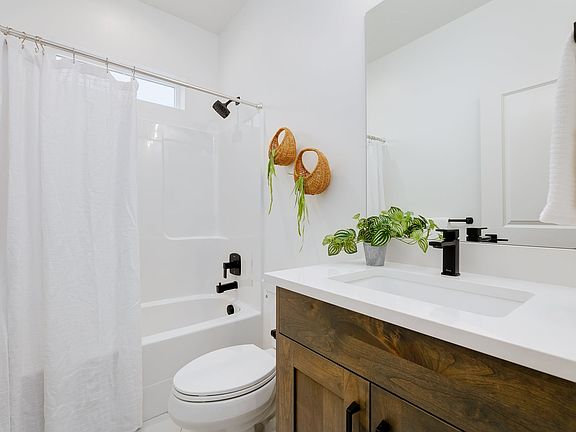 6th image of this home