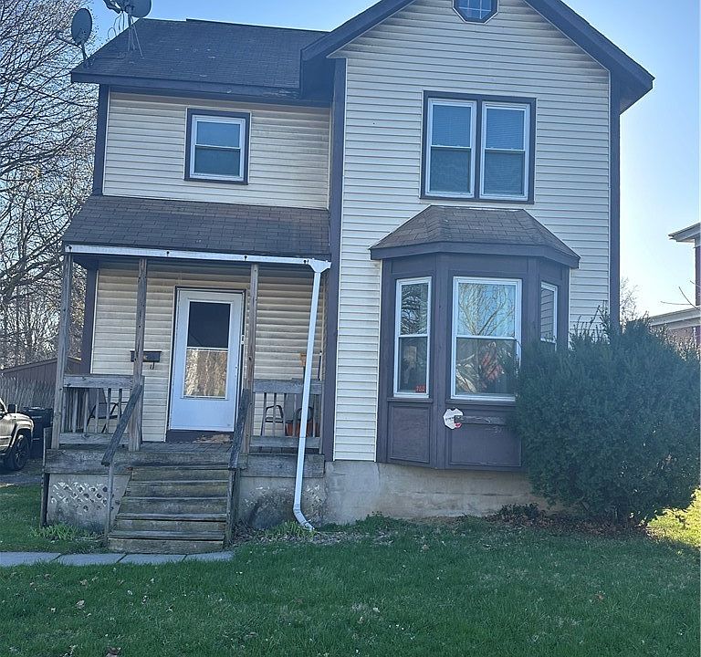 1st image of 918 Midland Ave