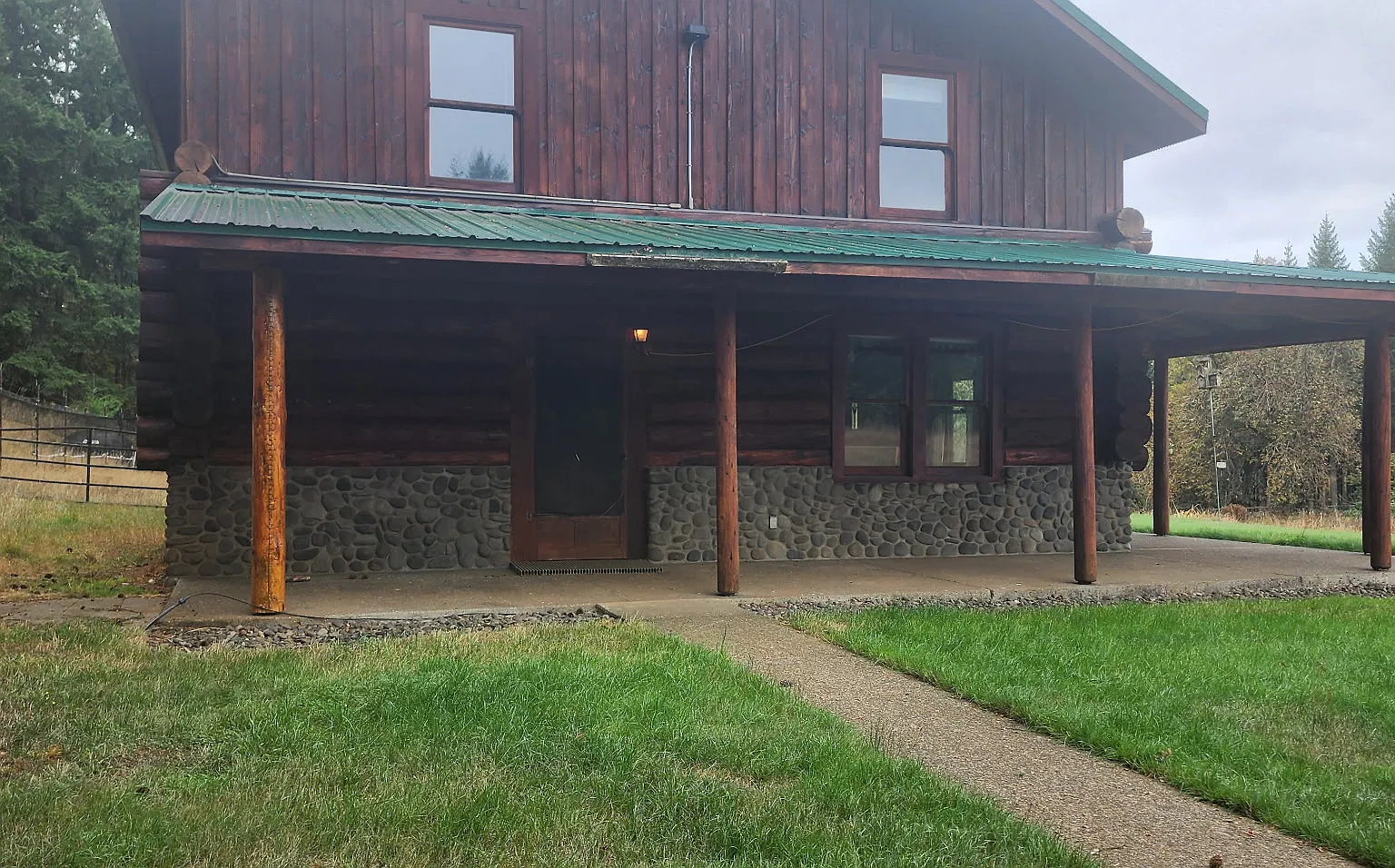 4 bed, 1890 sqft, $2,500 — Photo 3