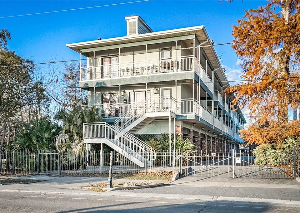 1st image of 1921 Lakeshore Dr Unit C
