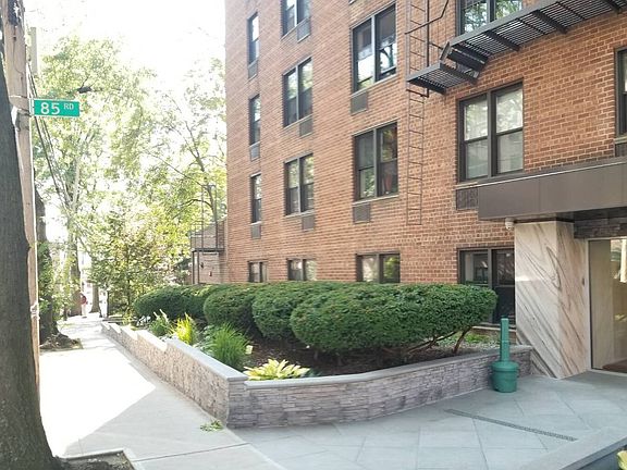 2nd image of 140-17 84th Dr #6A