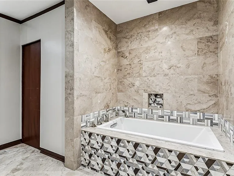 9 Park Island Dr — Photo 22