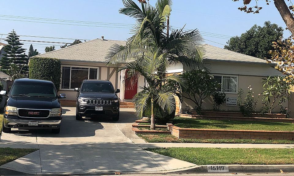 1st image of 15119 Piuma Ave