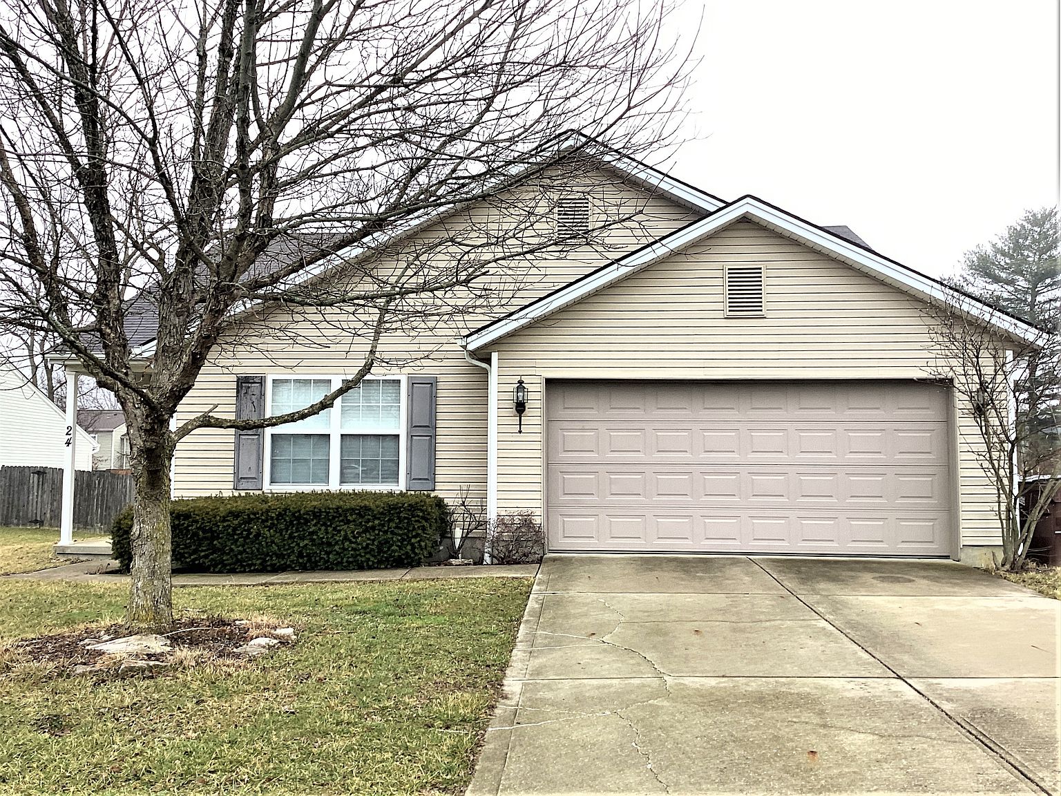 24 Hummingbird Way, Amelia, OH 45102 Zillow
