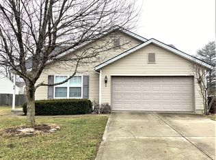 24 Hummingbird Way, Amelia, OH 45102