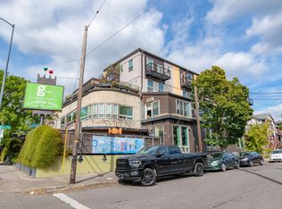 2808 NE M L King Blvd APT 27, Portland, OR 97212