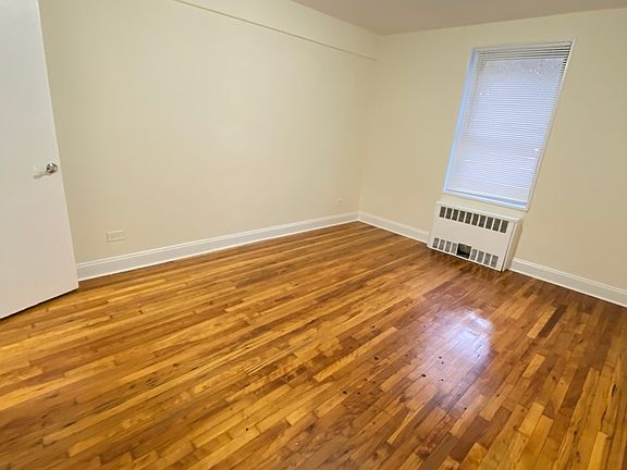 4th image of 34-21 77th St #1D