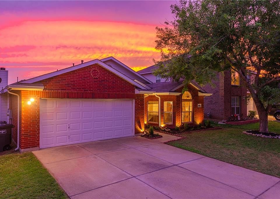 1st image of 9216 Nightingale Dr