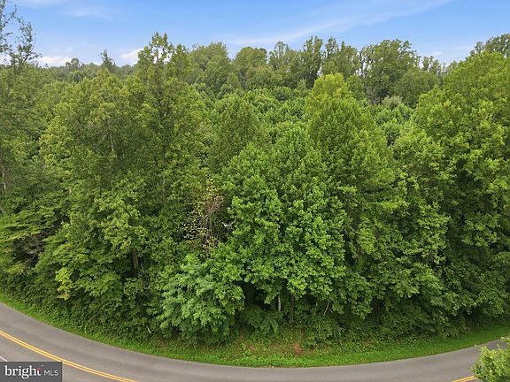 4th image of 16208 Waterfall Rd