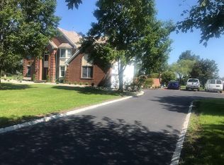 5 Crest Circle Dr, Millstone Township, NJ 08510