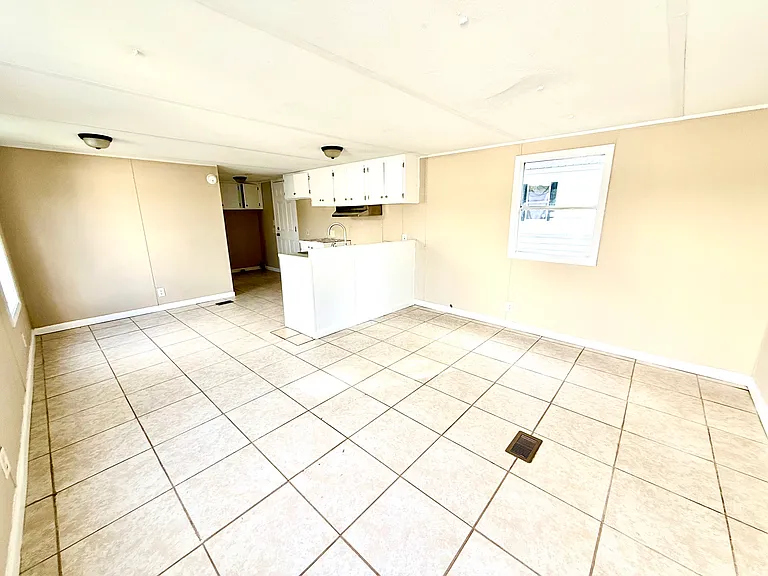 1713 Crapps Ave #1 — Photo 5