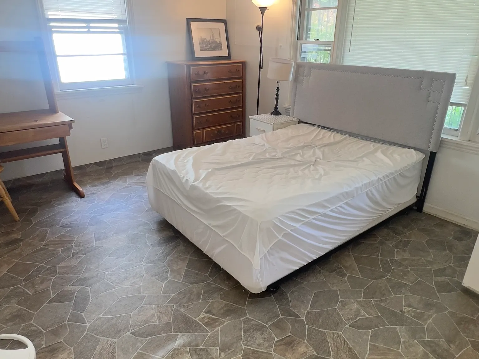 4 bed, 1568 sqft, $715 — Photo 2