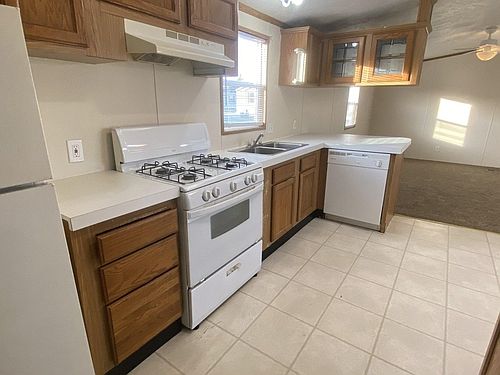 2nd image of 248 Roosevelt Dr