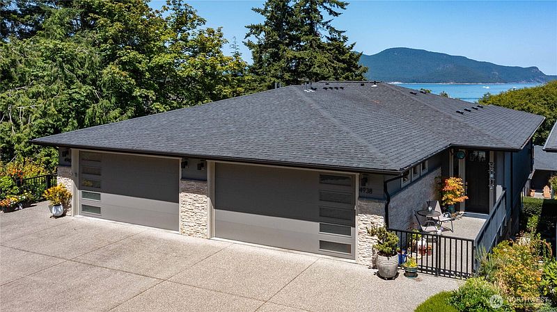 2nd image of 4938 Portalis Way #6