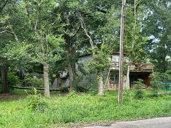3rd image of 3512 Ling Dr