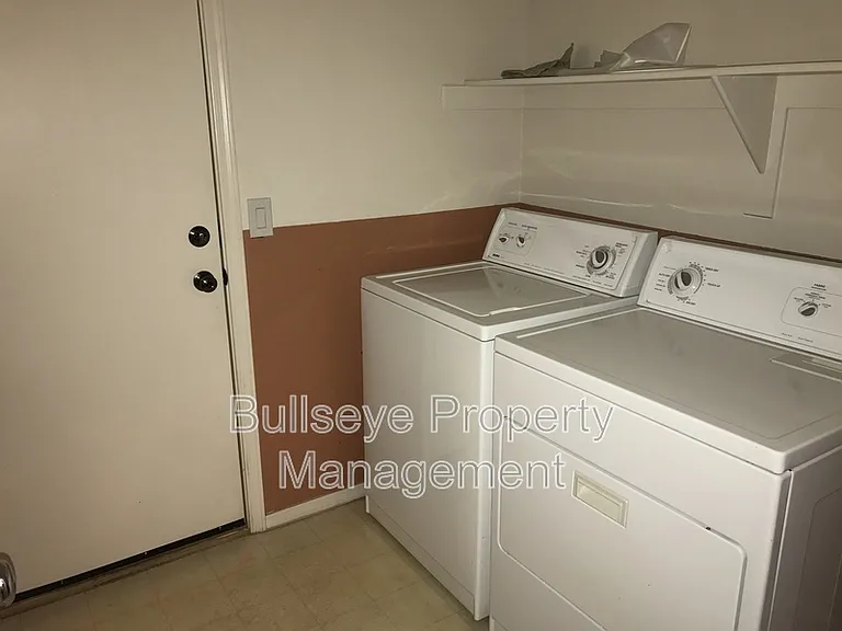 4541 E Willet St — Photo 11