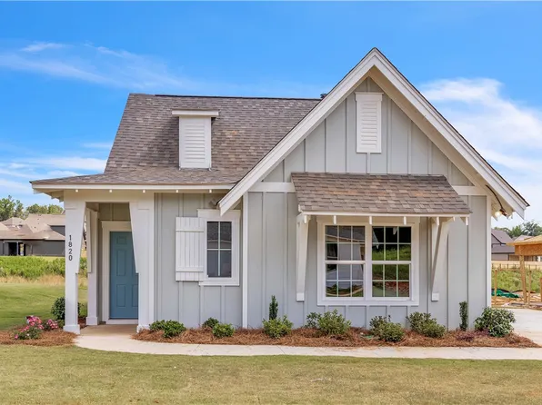 1831 Woodward Oaks Trl, Auburn, AL 36830