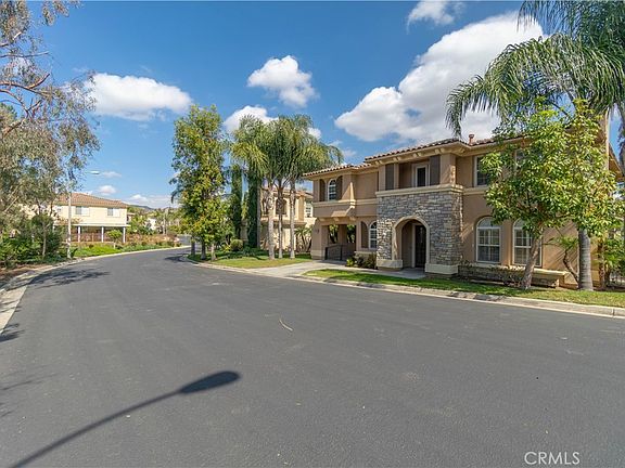 5th image of 495 Ruth Cir