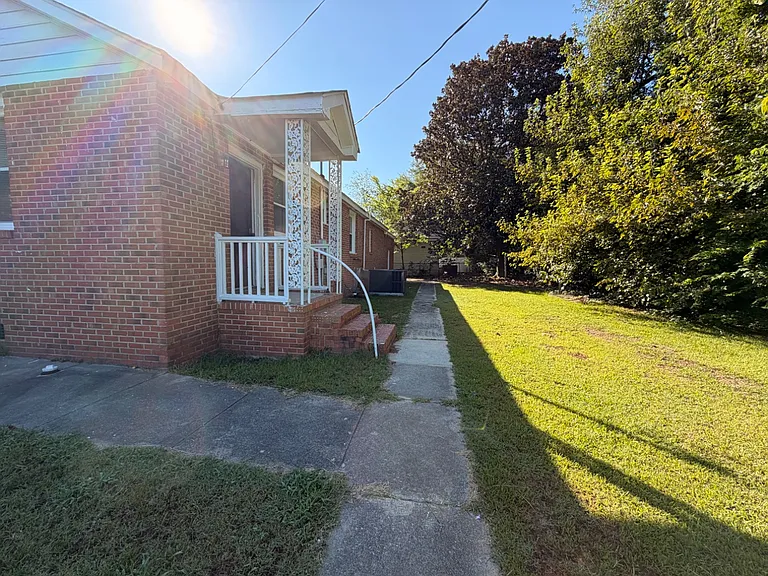 Unit Photo