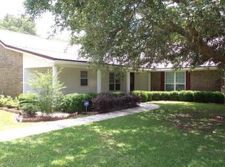 939 Childress Rd, Atmore, AL 36502