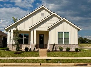 10260 Louanne Dr, Collierville, TN 38017