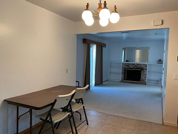 2nd image of 1074 Craig Dr