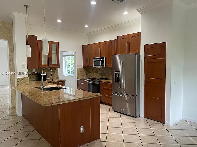 1137 Croton Ct — Photo 11