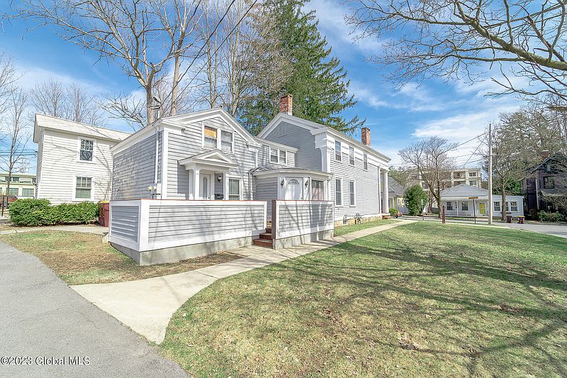 3rd image of 59 Franklin Street