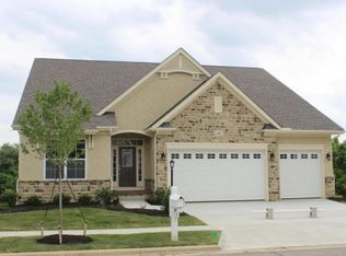6167 Tournament Dr, Westerville, OH 43082