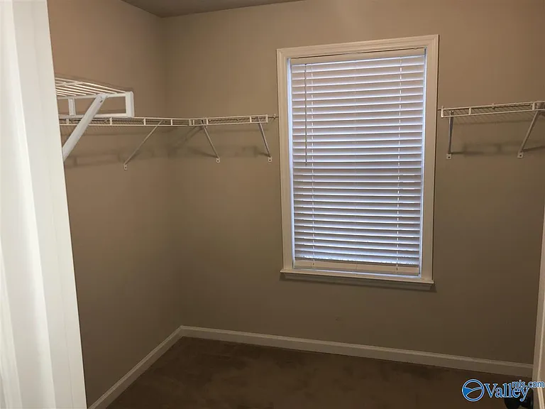 112 Beaver Brook Pl — Photo 15