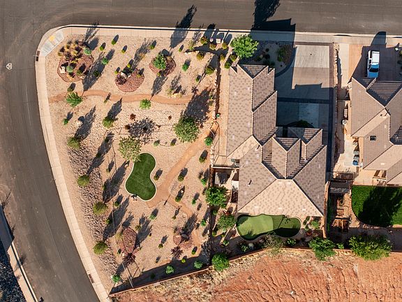 4th image of 1645 S Scenic Sunrise Dr #316