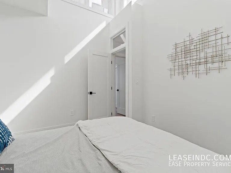 3524 Park Pl NW #2 — Photo 22