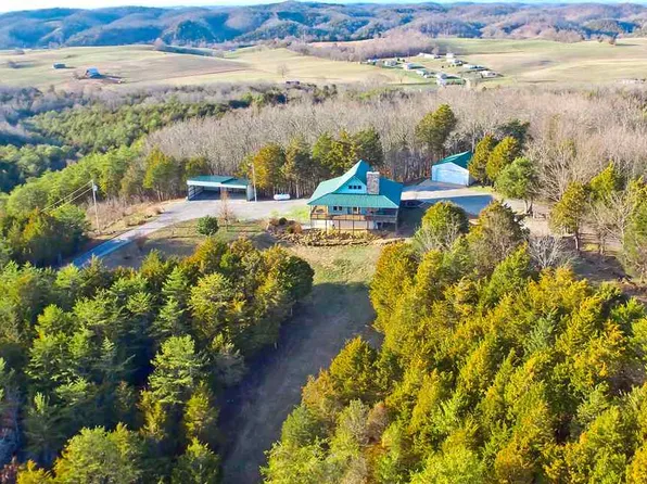 565 Topaz Way, Parrottsville, TN 37843