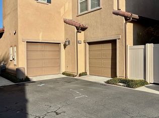 435 Golden Bear Ln, Upland, CA 91786
