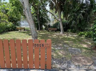 6944 NW 30th Ave, Fort Lauderdale, FL 33309